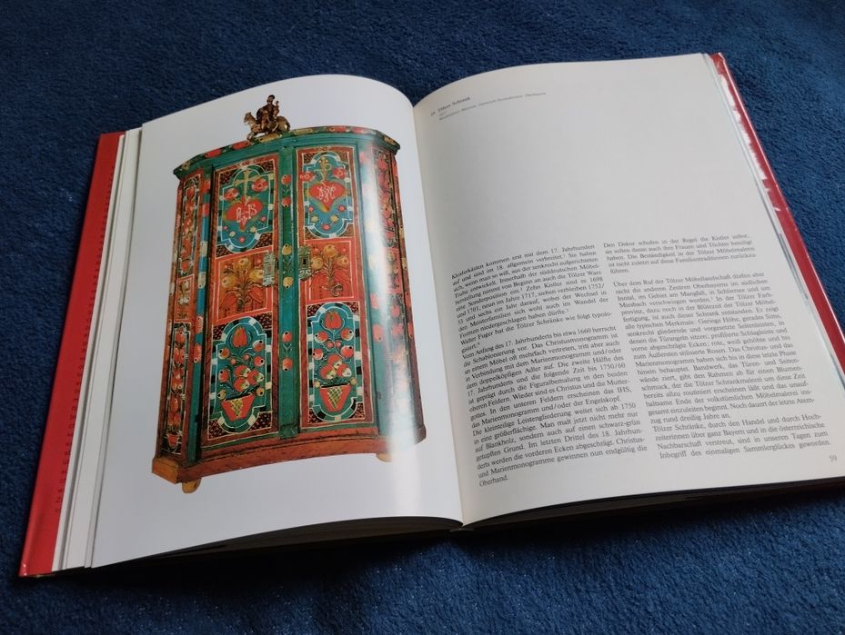 Aus alten Kästen und Truhen. Reinhard Haller