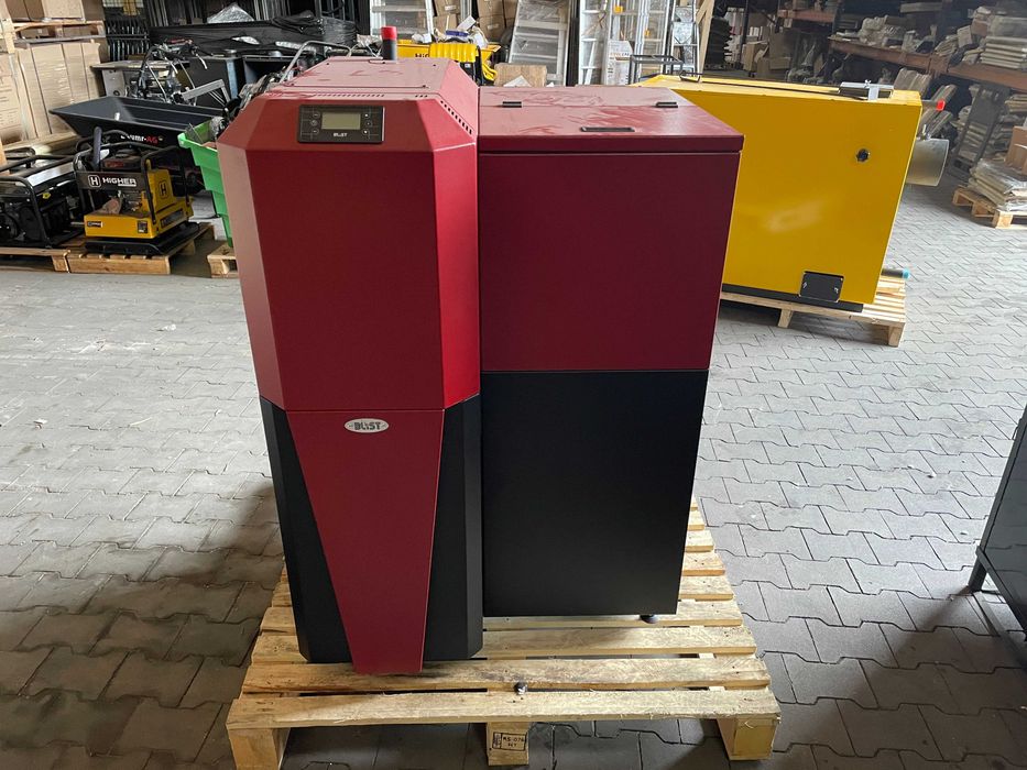 Piec na pellet i drewno Blist Tera 28KW ECODESIGN KLASA A+ Hybrid