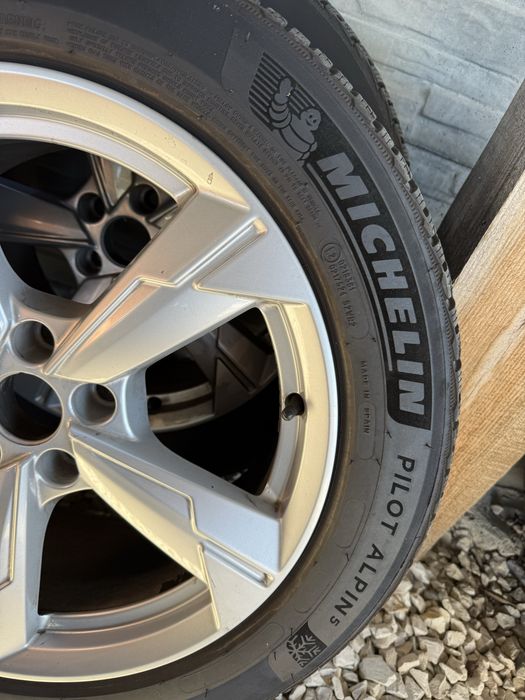 Koła zimowe Audi A6 C8 225/55r18