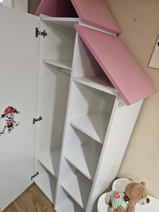 Meble dziecięce KONSIMO plus stolik i krzesełko