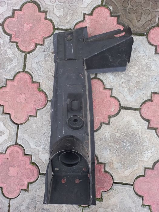 стійка бризговика