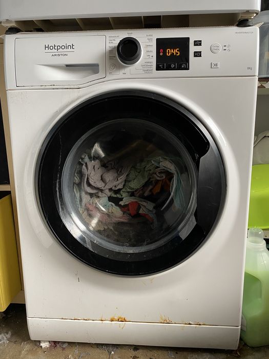 Peças Hotpoint NS-824-WKSPTN D 8Kg 1200RPM Classe D