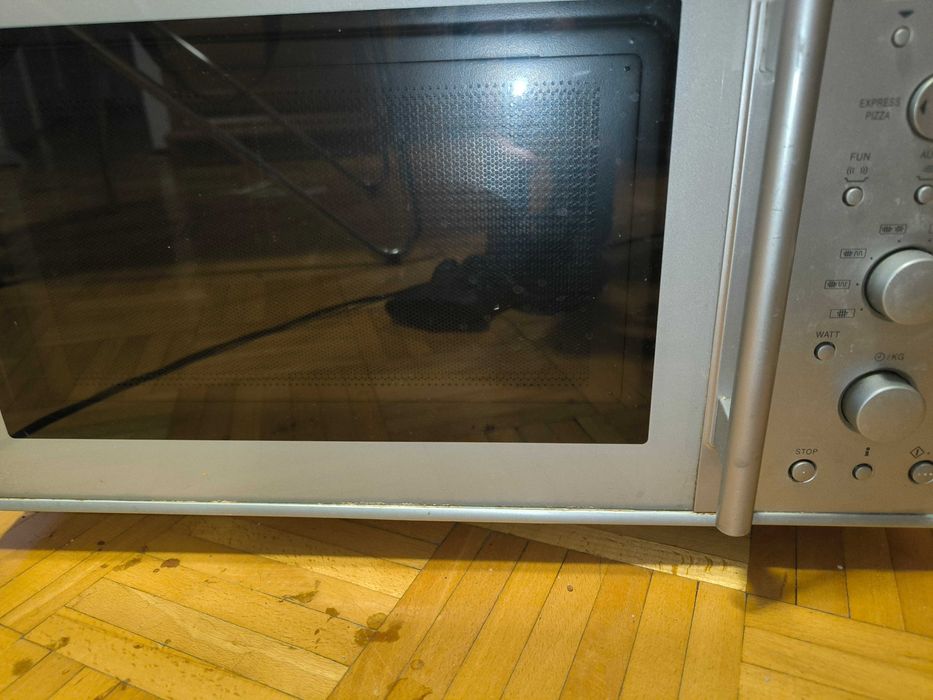 PIEKARNIK PREMIUM z powójnym grilem(dół,góra) ,termobieg.