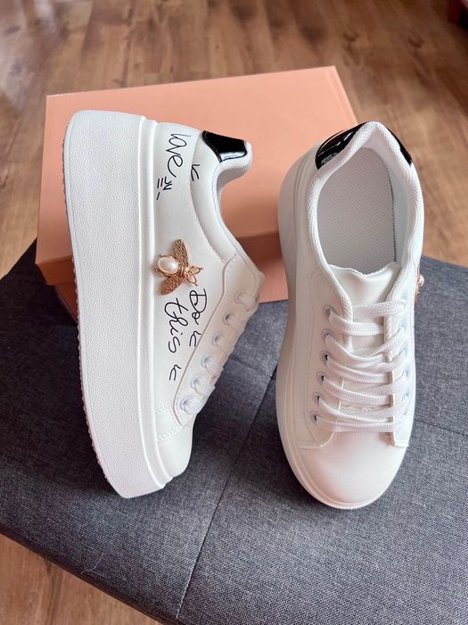 39 Sklep nowe białe sneakersy damskie na grubej podeszwie