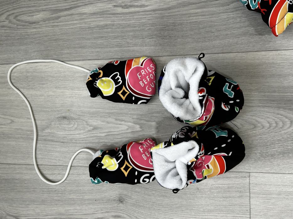 Зимовий дитячий комбінезон