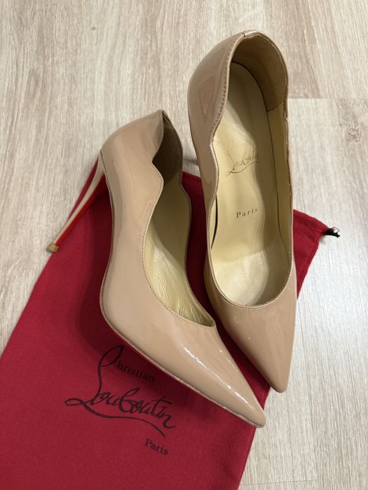 Туфлі louboutin chick лабутени 40