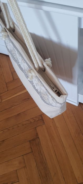 Bawełniana torebka z koronką