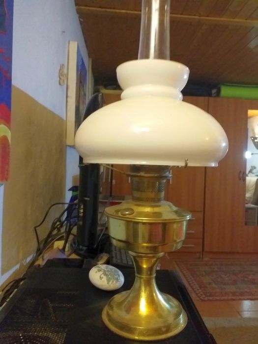 Candeeiro a óleo de Latão