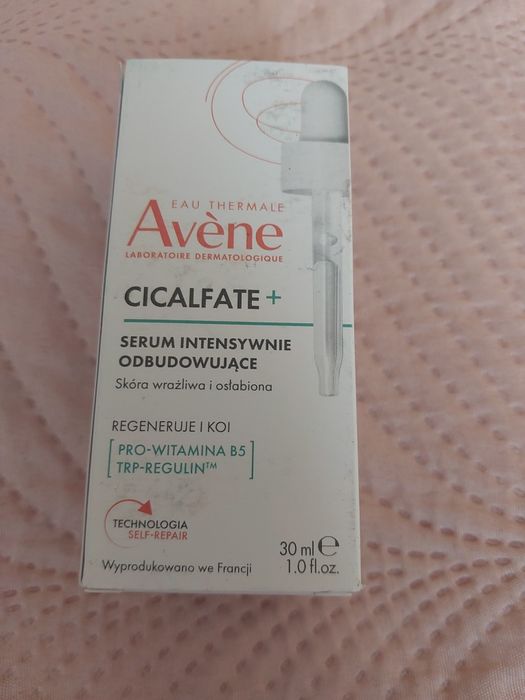 Avene cicalfate serum intensywnie odbudowujące