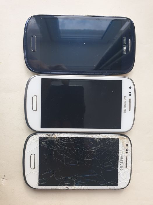Samsung Galaxy S III Mini (модель GT-I8190)
