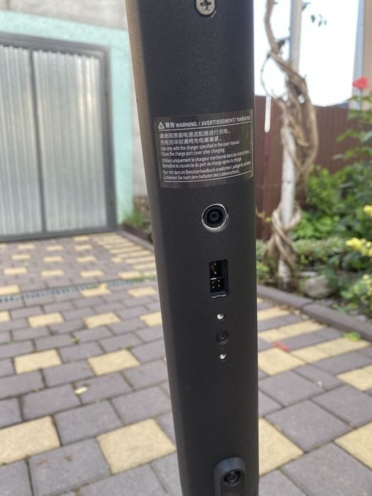 Електро самокат у гарному стані