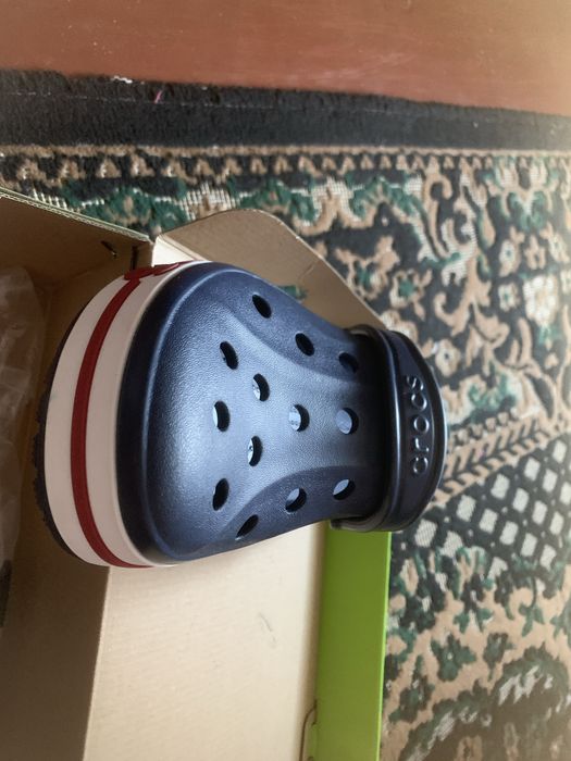 Продам кроксы мужские , 25см стелька