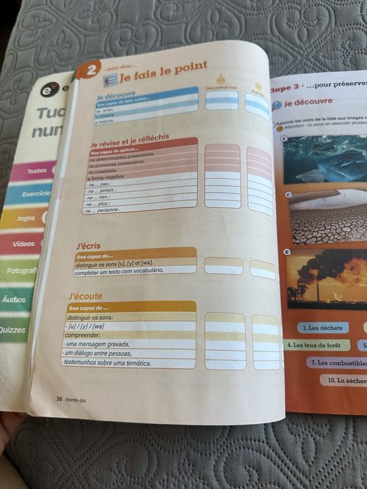 Caderno de atividades Francês 9 ano