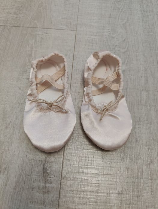 Святкова, нарядна сукня 86-92см і балетки/чешки 24розмір 15 см устілка