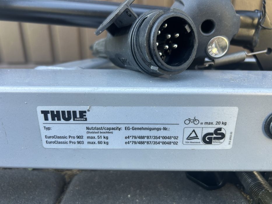 Bagażnik rowerowy Thule na trzy rowery na hak holowniczy