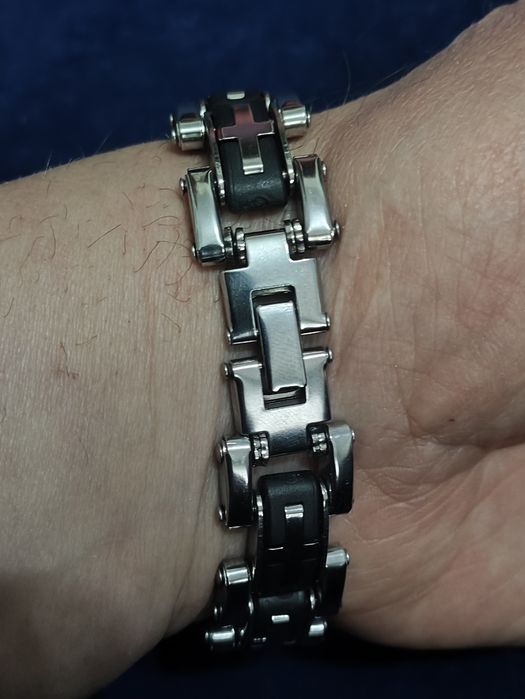 Кольца не магнитные. Браслет