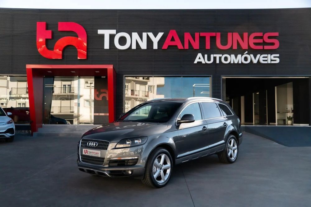 Audi Q7 3.0 TDI DPF quattro tiptronic
