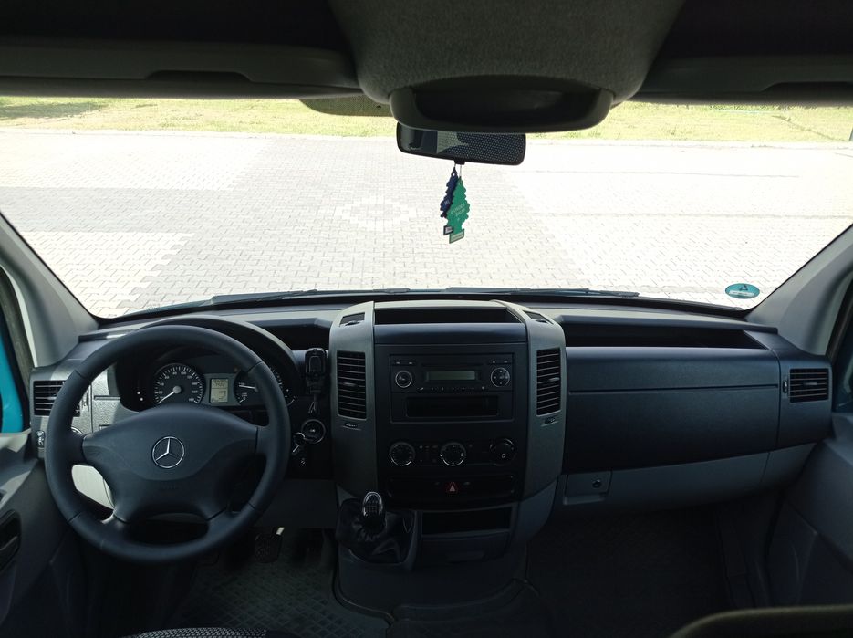 Mercedes sprinter doka klimatronic 7osób 184 tyś km