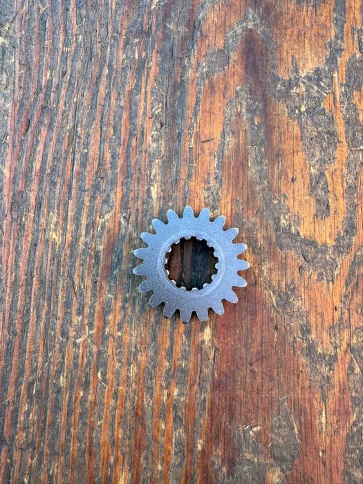 Yamaha YZ 125 Tryb naped walu zebatka glowna kosza OEM 1991-2004