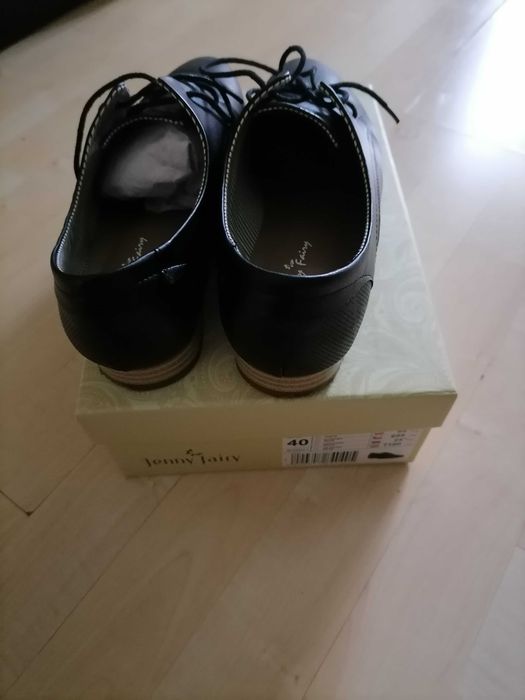 Buty damskie garniturowe Jenny Jair czarne rozmiar 40