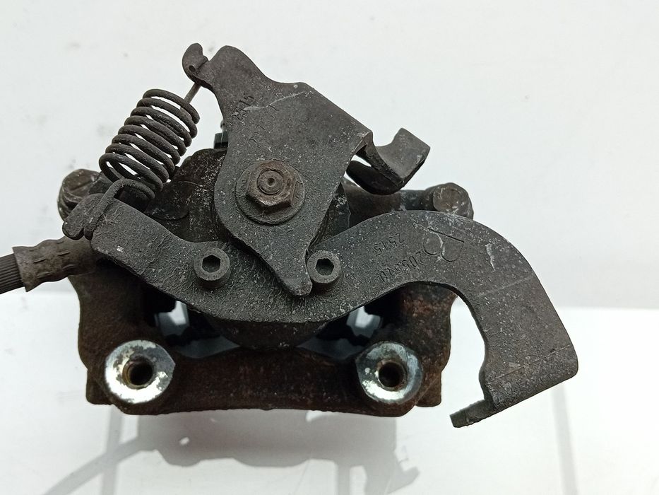 Pinça travão / maxila de travão trás direita TOYOTA Auris Touring Spor