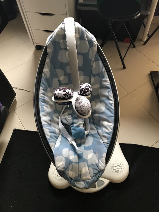 Espreguiçadeira MamaRoo 4 moms