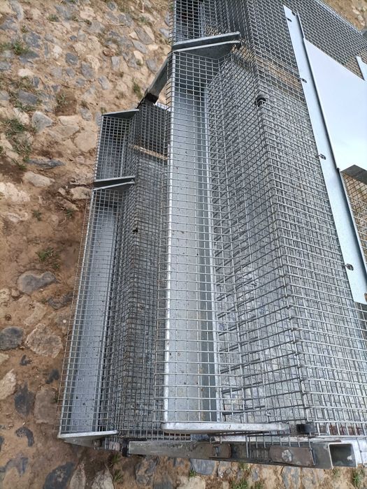 Duas (2) Jaulas de Engorda Codornizes (100x50x20cm)