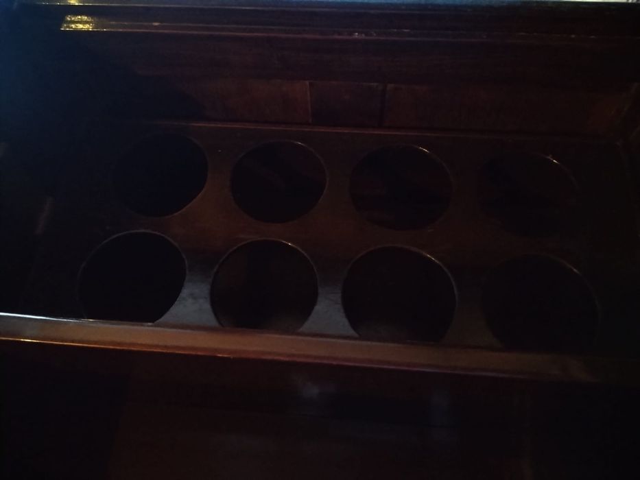 Bar Estilo Macau com Incrustações
