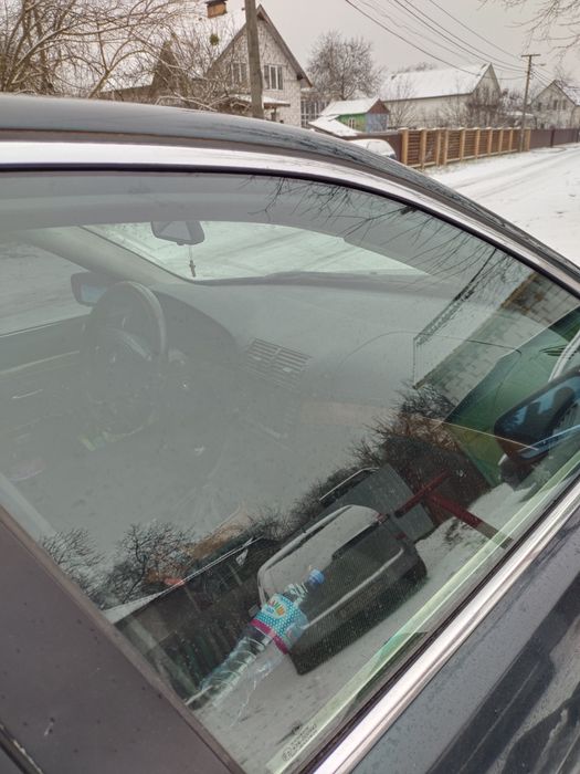 Продам оригінальне переднє пасажирське скло БМВ е39