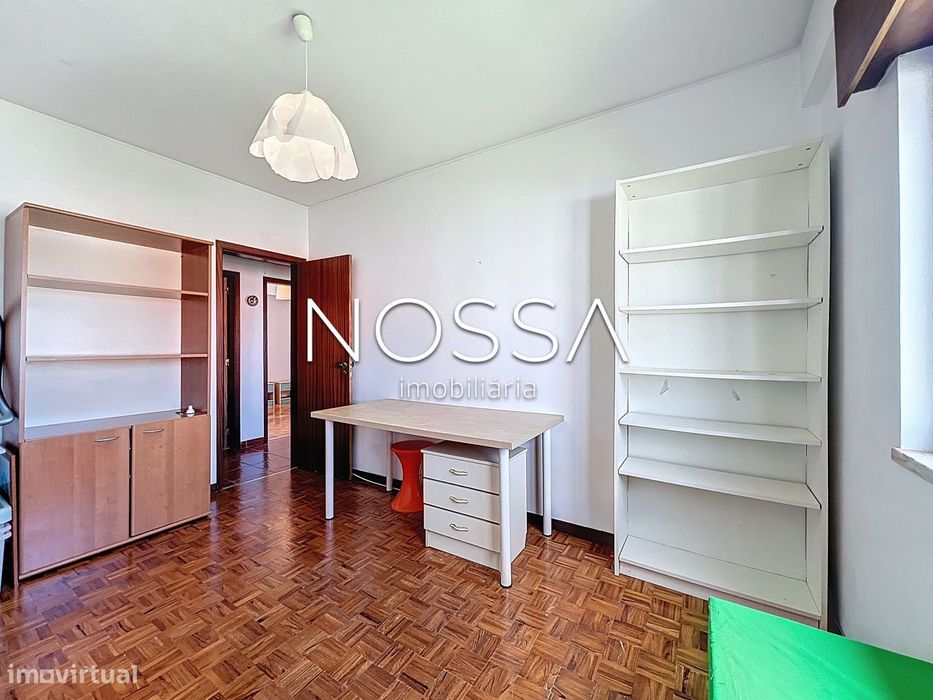 Apartamento T3 na Urb. Quinta das Serralheiras - Algueirão