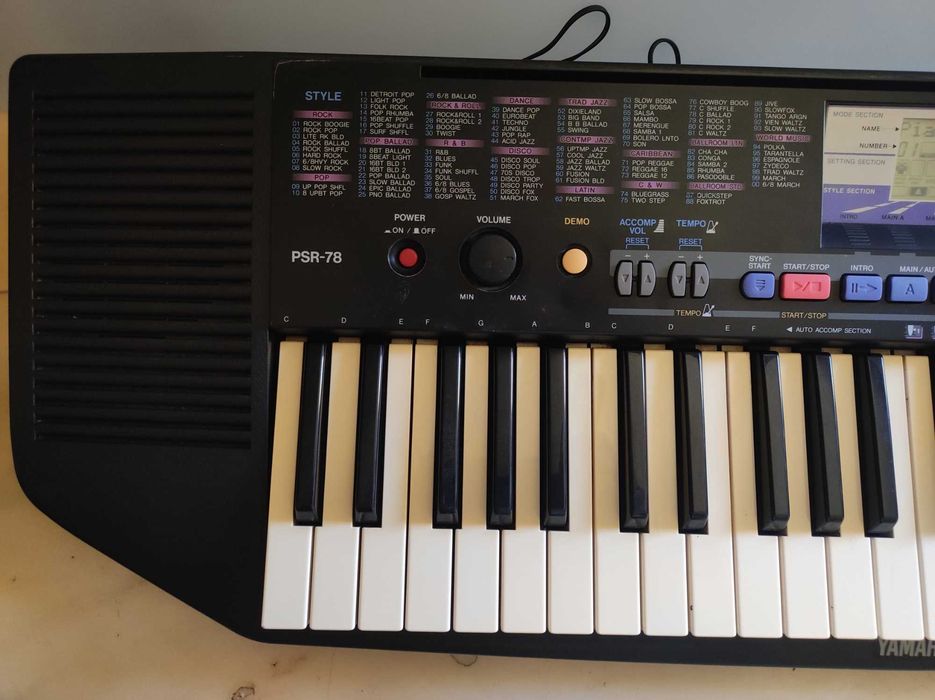синтезатор Yamaha PSR-78