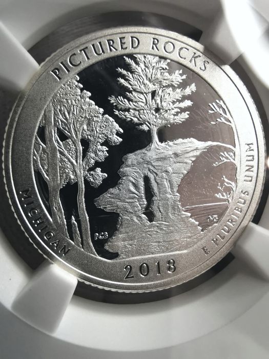 США 25 центів 2018р. Національні парки "PICTURED ROCKS". СРІБЛО. СЛАБ.