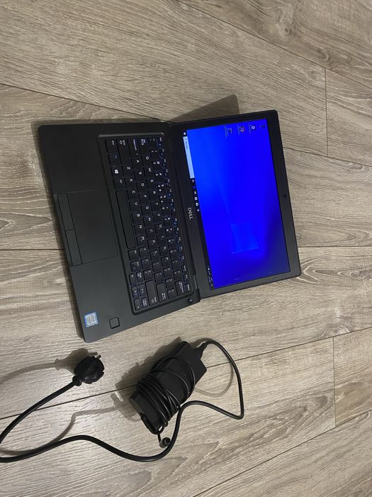 Laptop Dell i5-8gen dysk ssdm2-256gb Windows 10Pro, Nowa bateria