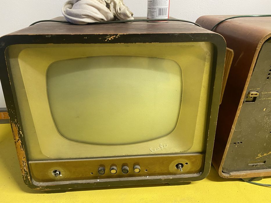 Telewizor z dawnych lat