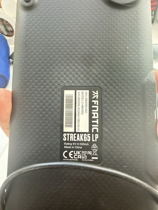 Fnatic STREAK65 LP Teclado Mecânico Gaming + Headset Fnatic