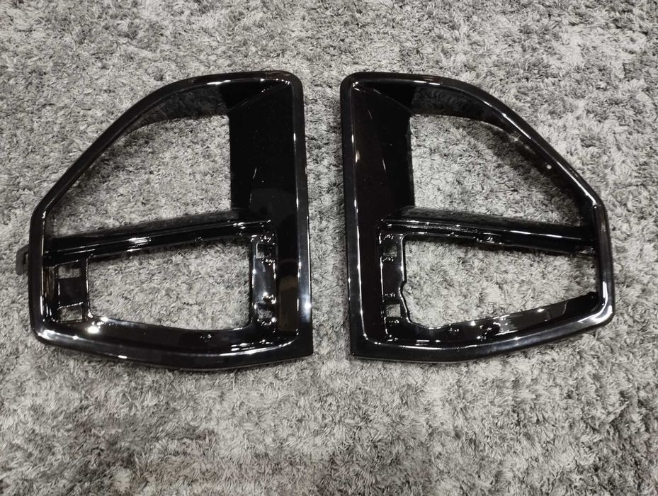 BMW X5 G05 накладки переднього бампера M пак 51118074270 51118074269