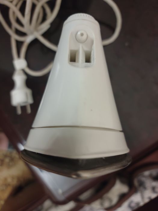 Утюг Philips Mistral 24