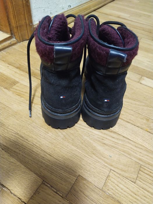 Жіночі зимові черевики Tommy Hilfiger 39 р