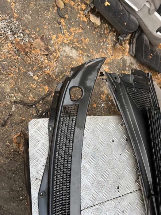 Жабо пластик под лобовое Mitsubishi Pajero Sport Паджеро спорт год 05