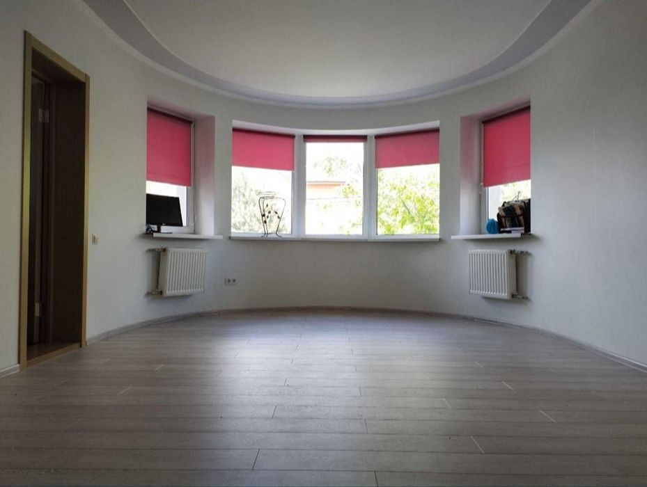 Без посредников. Продается просторный дом в Гатном – 300 м², 12 соток!