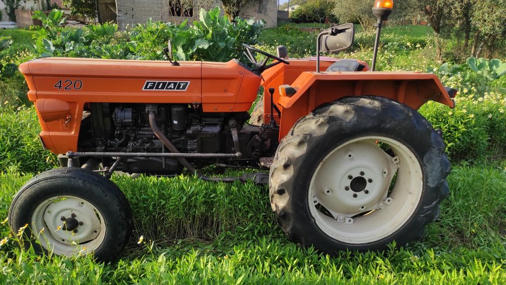 Trator Fiat  420