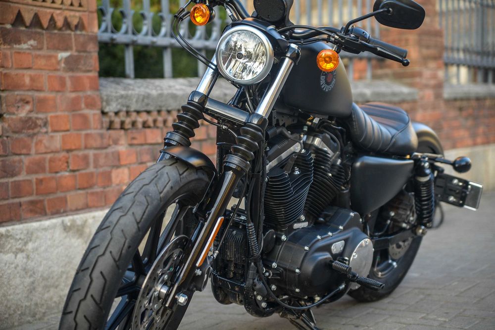 HARLEY DAVIDSON 883  2022  рік, мінімальний пробіг, стан нового