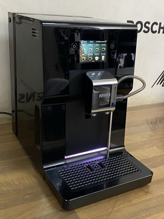 Кавоварка/кофемашина з Німеччини Krups Intuition