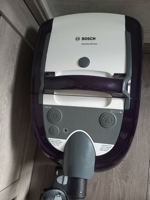 Миючий пилосос Bosch BWD41740