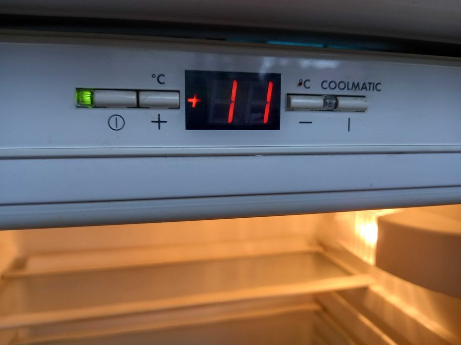 lodówka pod zabudowę