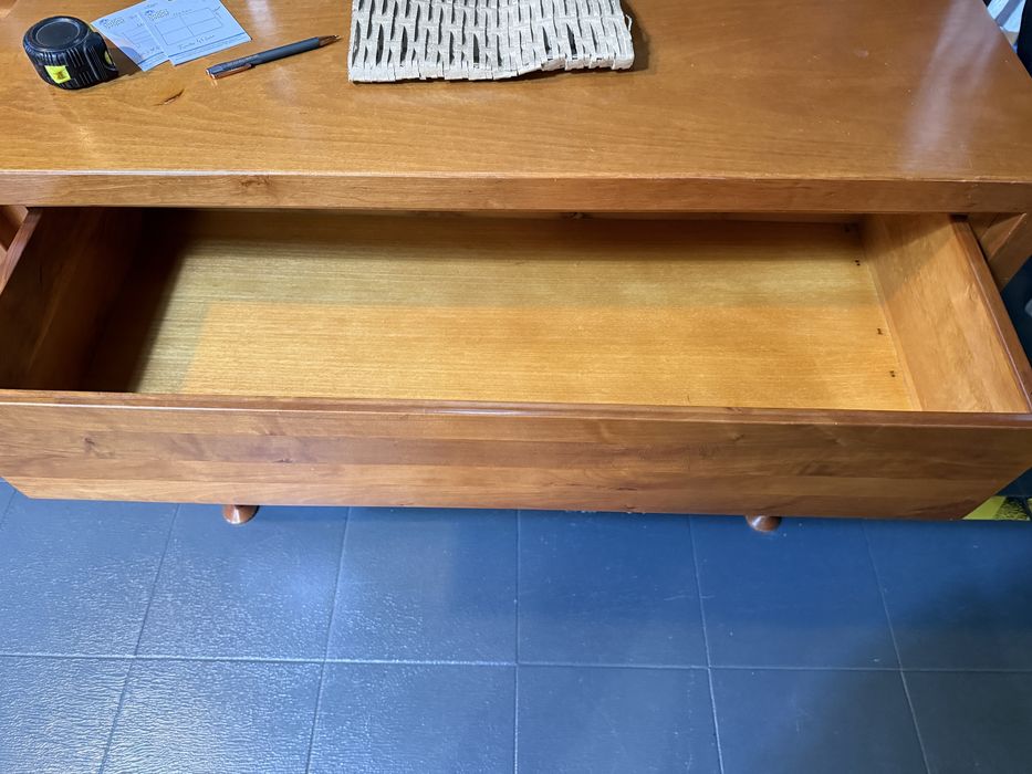 Cómoda em madeira de cerejeira com ou sem espelho