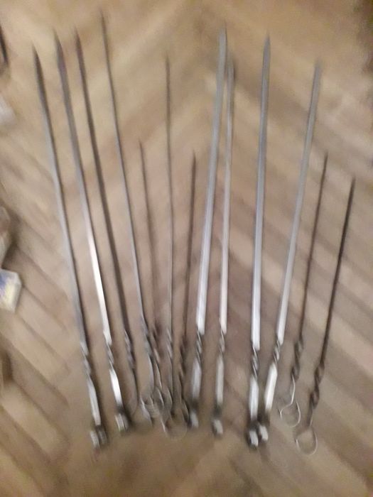 Шампури,Хрусаль. таріл , самовар-4000грн ,відерко на лід для шампа.опо