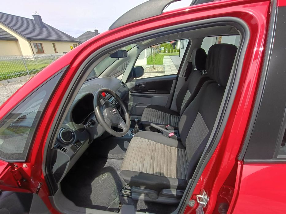 Suzuki sx4 4x4 2011 rok 1.6