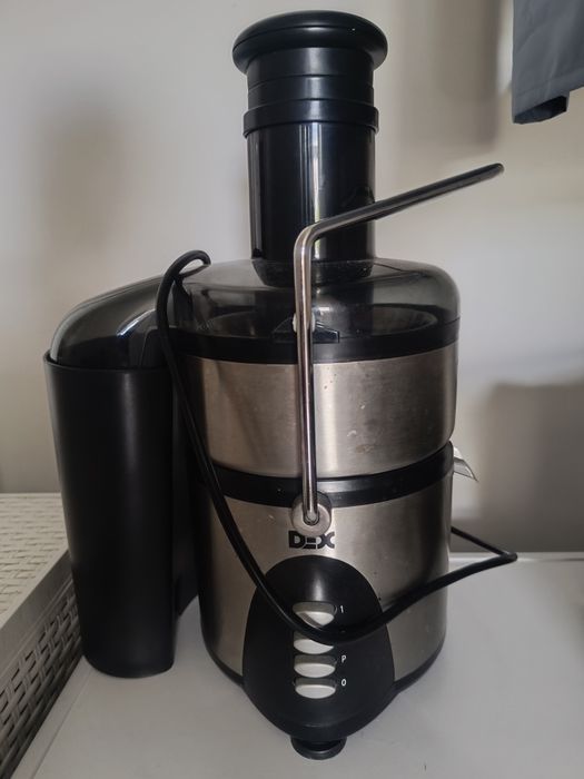 Sokowirówka DEX moc 800W