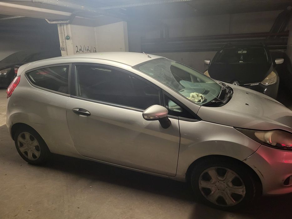 Ford Fiesta comercial